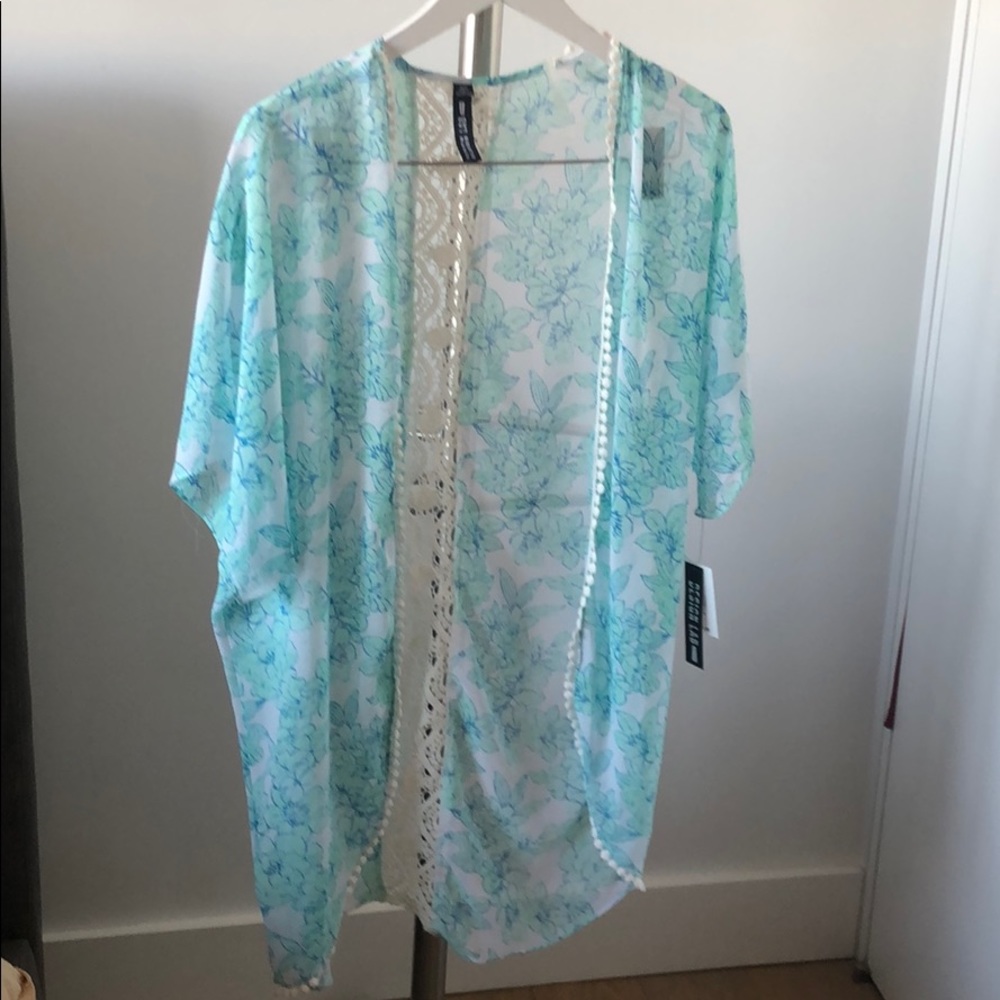 Blue floral duster/ cover up!